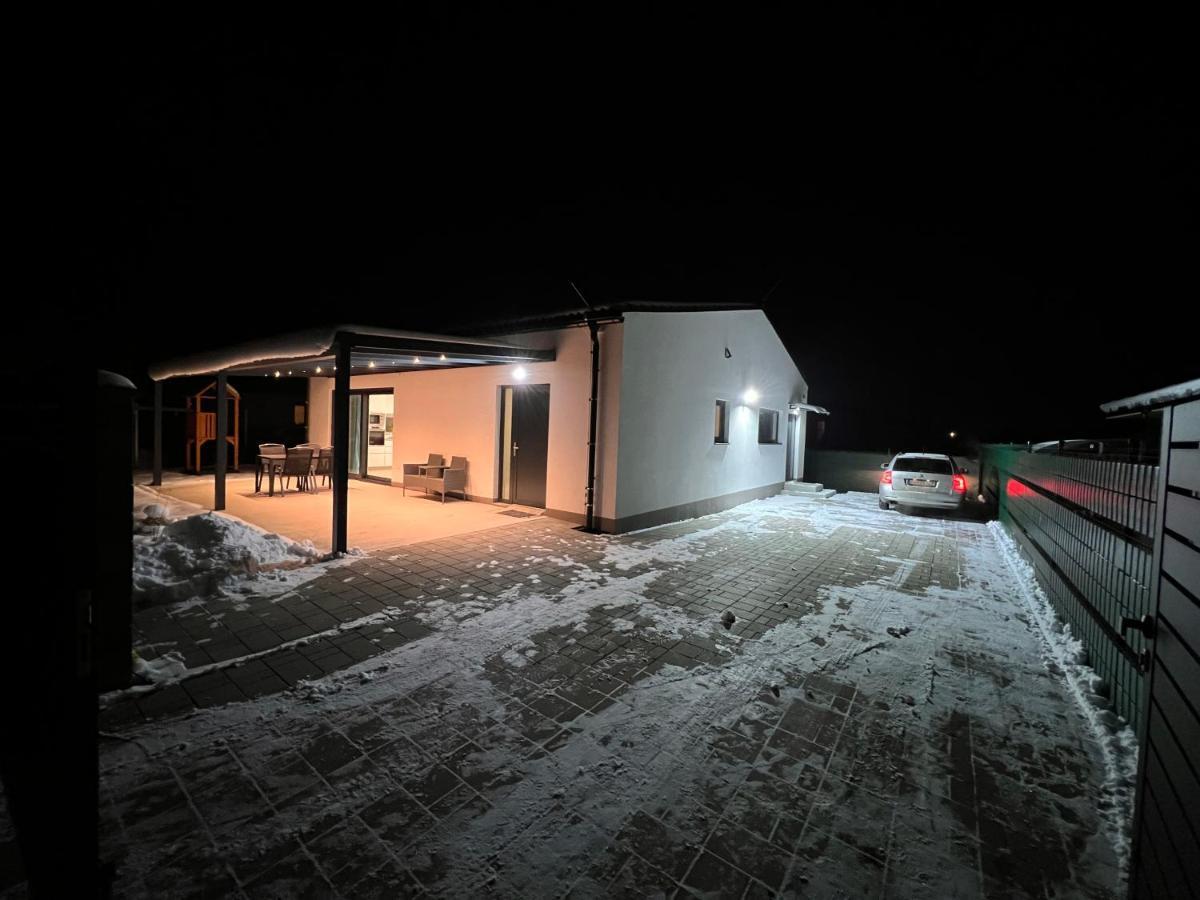 Apartment House Tatras ลิฟตอฟสกีมิคูลาช ภายนอก รูปภาพ